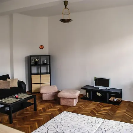 Cosy Flat Písek